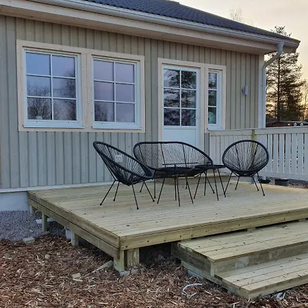 Brand-new Lakehouse, Sauna, Close To Nuuksio National Park, Airport Transfer. Daire *